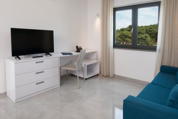 Imagen de la habitación del Hotel Aparthotel Punta Blu. Foto 5