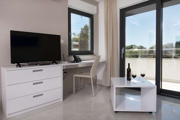 Imagen de la habitación del Hotel Aparthotel Punta Blu. Foto 17