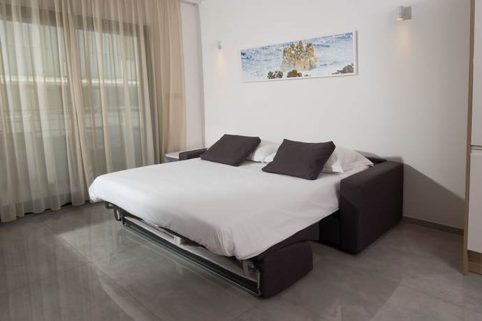 Imagen de la habitación del Hotel Aparthotel Punta Blu. Foto 18