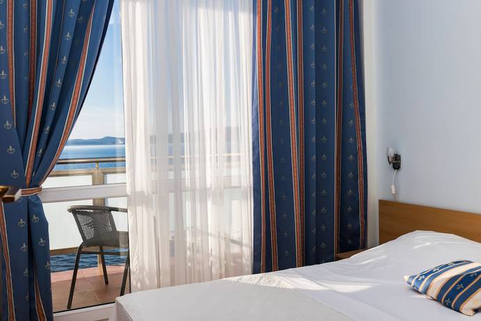 Imagen de la habitación del Hotel Aparthotel Roccia. Foto 16