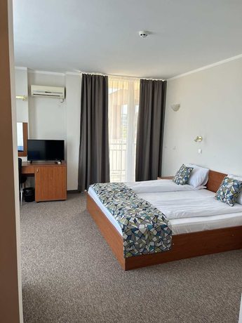 Imagen de la habitación del Hotel Aparthotel Royal Marina Beach. Foto 10