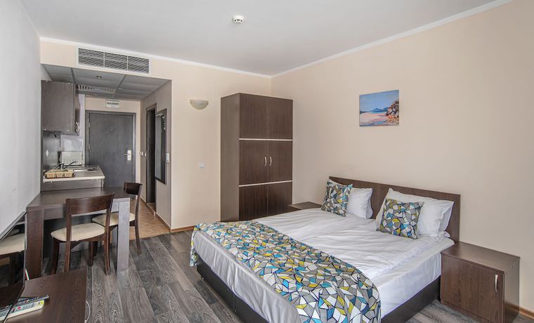 Imagen de la habitación del Hotel Aparthotel Royal Marina Beach. Foto 16