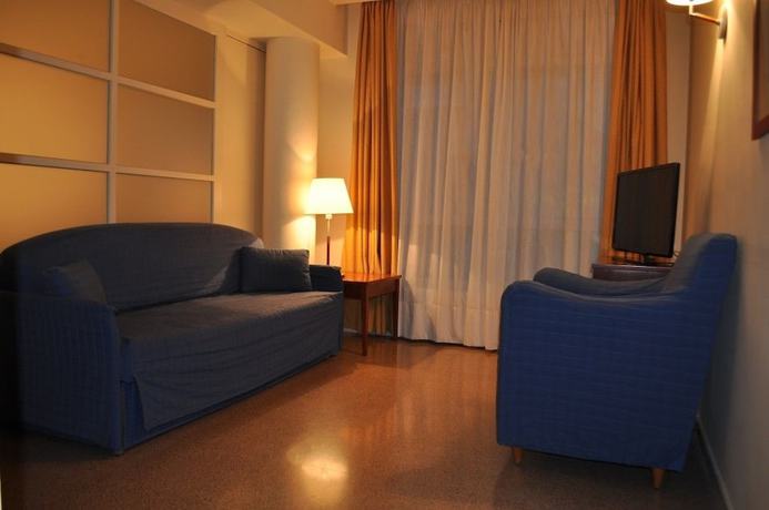 Imagen de la habitación del Hotel Aparthotel Solé. Foto 2