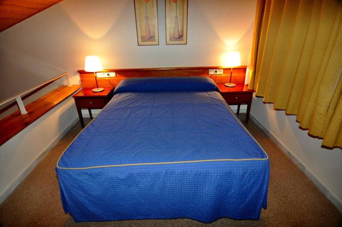 Imagen de la habitación del Hotel Aparthotel Solé. Foto 4