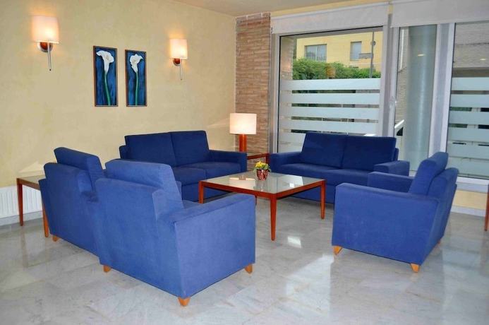 Imagen de los interiores del Hotel Aparthotel Solé. Foto 18