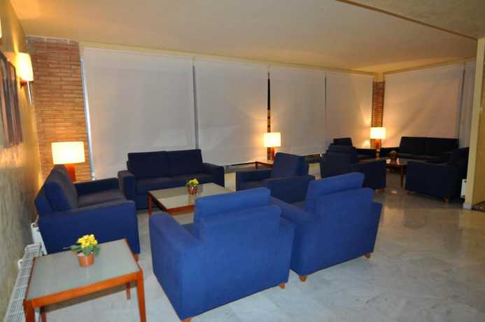 Imagen de los interiores del Hotel Aparthotel Solé. Foto 19