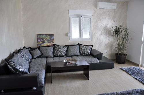 Imagen de la habitación del Hotel Aparthotel Stijovic. Foto 6