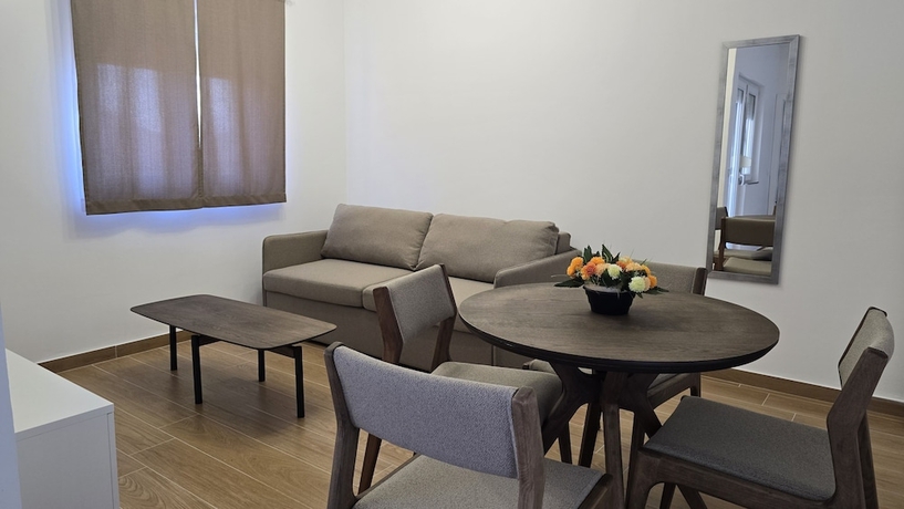 Imagen de la habitación del Hotel Aparthotel Tota. Foto 8