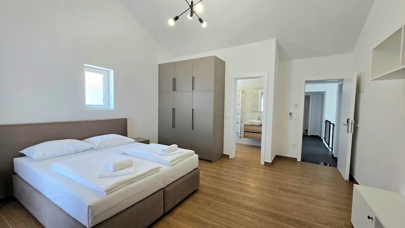 Imagen de la habitación del Hotel Aparthotel Tota. Foto 12