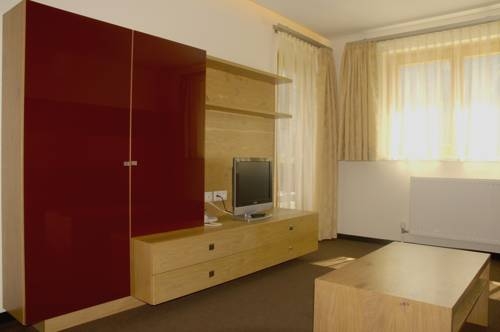 Imagen general del Hotel Aparthotel Tschanun Garni. Foto 38