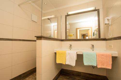 Imagen de la habitación del Hotel Aparthotel Weningeralm. Foto 3