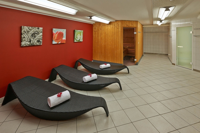 Imagen de los interiores del Hotel Apart-hotel Zurich Airport. Foto 16