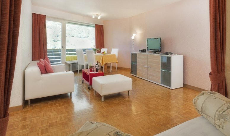 Imagen de la habitación del Hotel Aparthotel dala Leukerbad. Foto 12