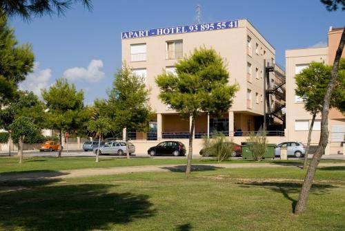 Imagen general del Hotel Apart-hotels Mar Blava. Foto 3