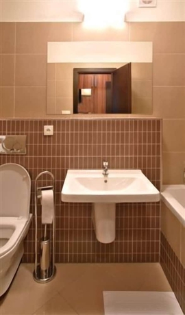 Imagen de la habitación del Hotel Apartm&aacute;nov&yacute; Dom Fam&iacute;lia Smokovec. Foto 13