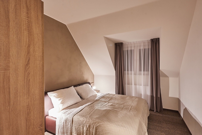 Imagen de la habitación del Hotel Apartm&aacute;ny Volarik. Foto 7