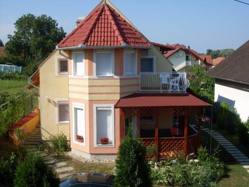 Imagen general del Hotel Apartman Merc&eacute;desz I.. Foto 9