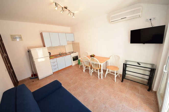 Imagen de la habitación del Hotel Apartmani Costa Rica Orebić. Foto 12