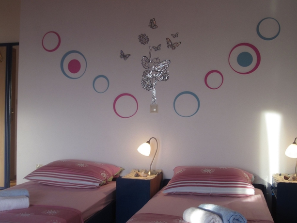 Imagen de la habitación del Hotel Apartmani Kresic. Foto 3