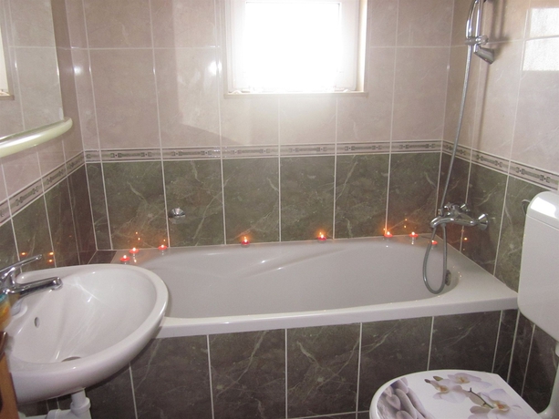 Imagen de la habitación del Hotel Apartmani Kresic. Foto 5