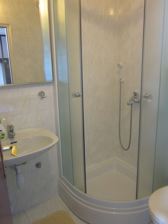 Imagen de la habitación del Hotel Apartmani Kresic. Foto 7