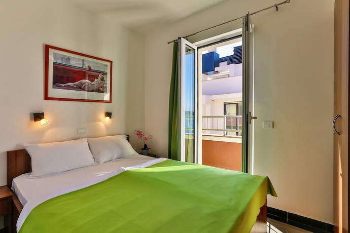 Imagen de la habitación del Hotel Apartmani Luka - Vila Brzulović. Foto 9