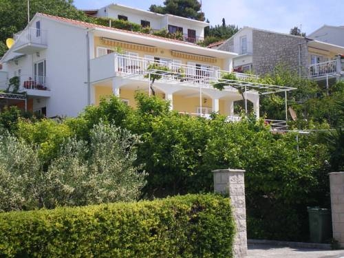 Imagen general del Hotel Apartmani Mare. Foto 1