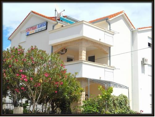Imagen general del Hotel Apartmani Slavica Trogir. Foto 12