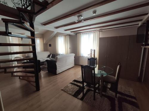 Imagen general del Hotel Apartmani Tasa. Foto 5