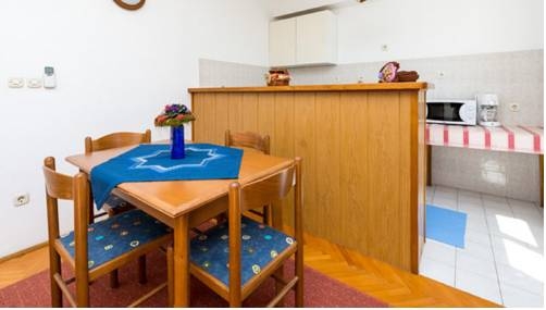 Imagen de los exteriores del Hotel Apartmani Vuličević. Foto 5