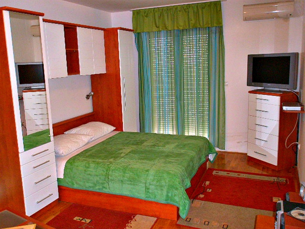 Imagen de la habitación del Hotel Apartmani Znjan. Foto 5
