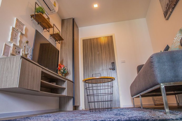 Imagen de la habitación del Hotel Apartment 450m From Bts With Sky Pool - Bkbloft8. Foto 12