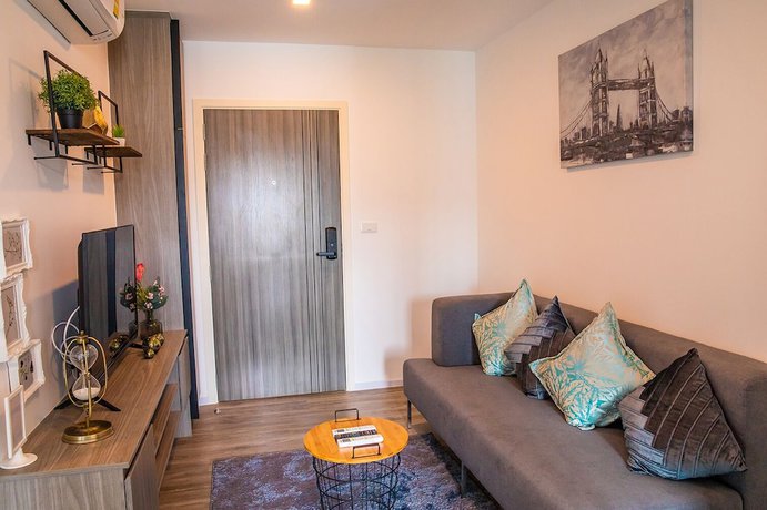 Imagen de la habitación del Hotel Apartment 450m From Bts With Sky Pool - Bkbloft8. Foto 13