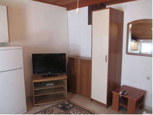 Imagen general del Hotel Apartment And Rooms Zora. Foto 11