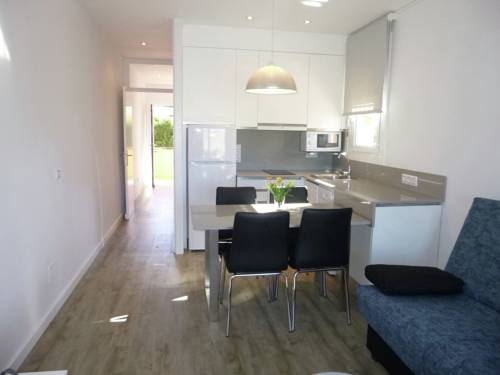 Imagen de la habitación del Hotel Apartment Bahia 4 1a EMPURIABRAVA. Foto 8