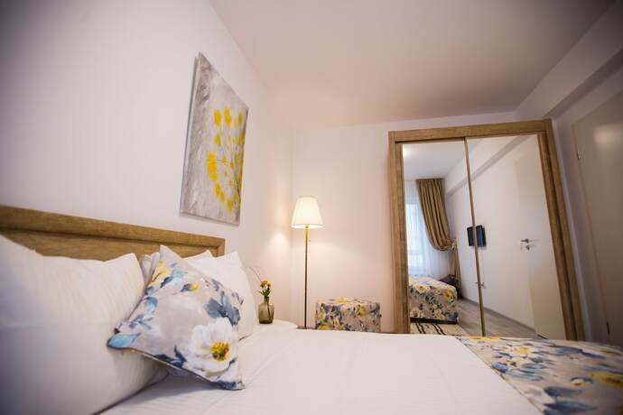 Imagen general del Hotel Apartment Ella. Foto 11