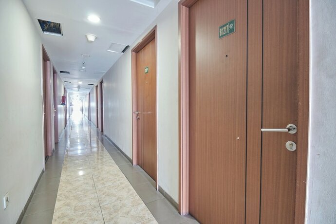 Imagen general del Hotel Apartment Green Lake View Ciputat by Celebrity Room. Foto 11