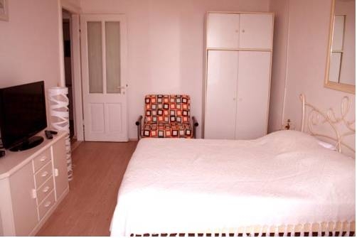 Imagen general del Hotel Apartment Kekia. Foto 7