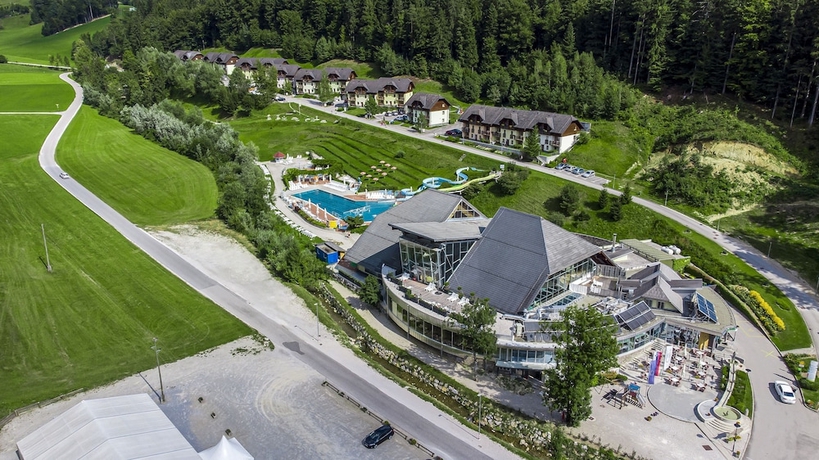 Imagen general del Hotel Apartment Resort Eco Spa Snovik. Foto 1