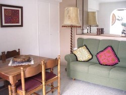 Imagen general del Hotel Apartment Roses. Foto 3