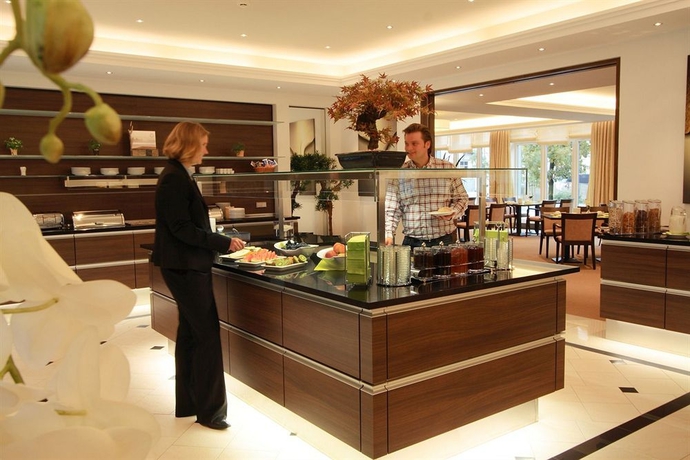 Imagen del bar/restaurante del Hotel Apartment-hotel Hamburg Mitte. Foto 3