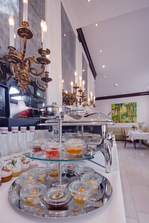 Imagen del bar/restaurante del Hotel Apartmenthotel Kaiser Karl. Foto 4