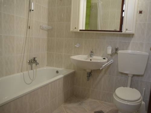 Imagen general del Hotel Apartments Ana, Rovinj. Foto 2