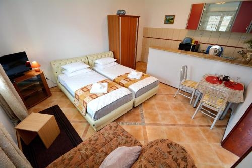 Imagen de la habitación del Hotel Apartments Andrija. Foto 9