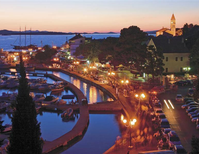 Imagen general del Hotel Apartments Angie. Foto 9