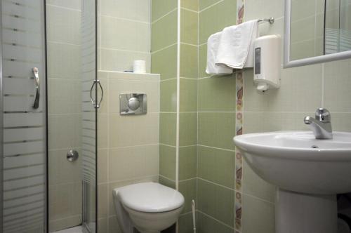 Imagen general del Hotel Apartments Anita, Budva. Foto 6