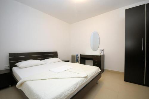 Imagen general del Hotel Apartments Anita, Budva. Foto 11