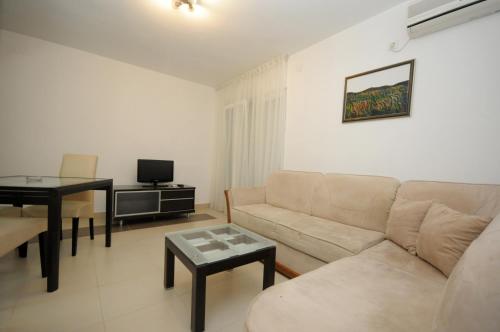Imagen general del Hotel Apartments Anita, Budva. Foto 12