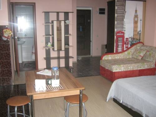 Imagen de la habitación del Hotel Apartments At Ulitsa Lyzina 34. Foto 1