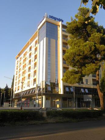 Imagen general del Hotel Apartments Athos. Foto 1